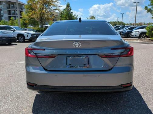2025 Toyota Camry XLE