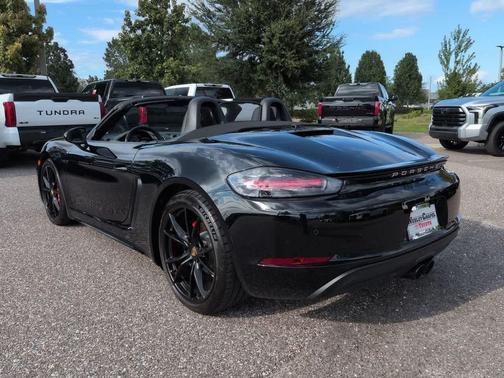 2024 Porsche 718 Boxster S