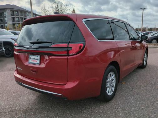 2026 Chrysler Pacifica L