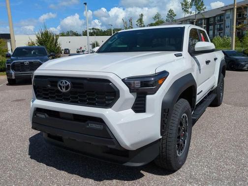2025 Toyota Tacoma TRD Off Road