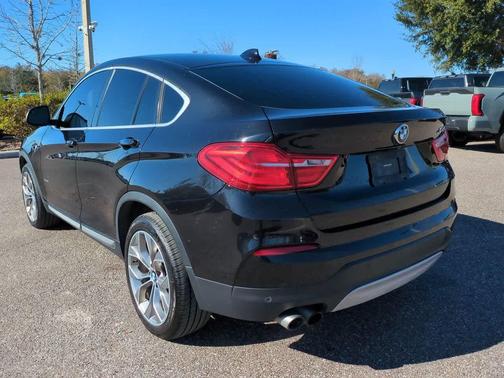 2018 BMW X4 xDrive28i
