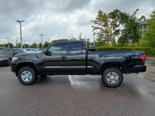 2018 Toyota Tacoma SR