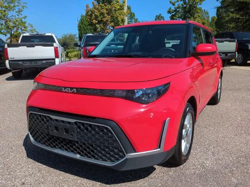 2024 Kia Soul LX