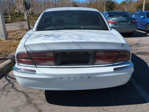 1999 Buick Park Avenue 4dr Sdn