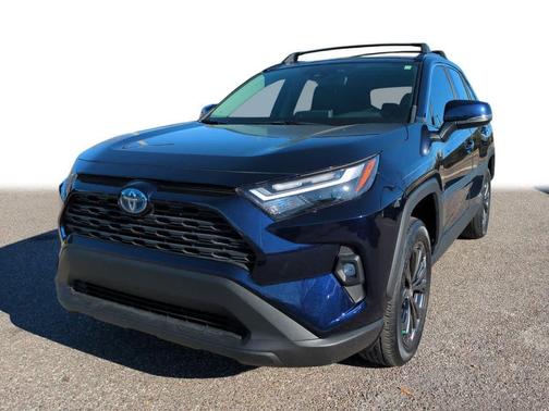 2023 Toyota RAV4 Hybrid XLE Premium