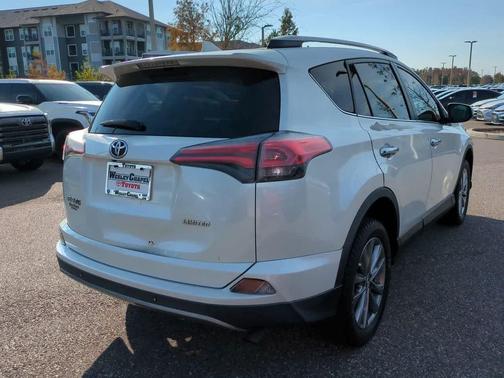 2017 Toyota RAV4 Limited
