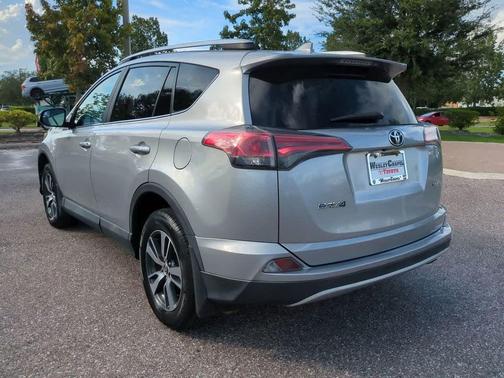 2016 Toyota RAV4 XLE