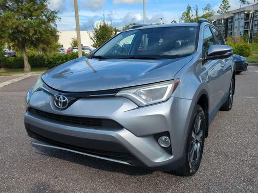 2016 Toyota RAV4 XLE