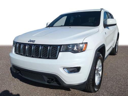 2018 Jeep Grand Cherokee Laredo E