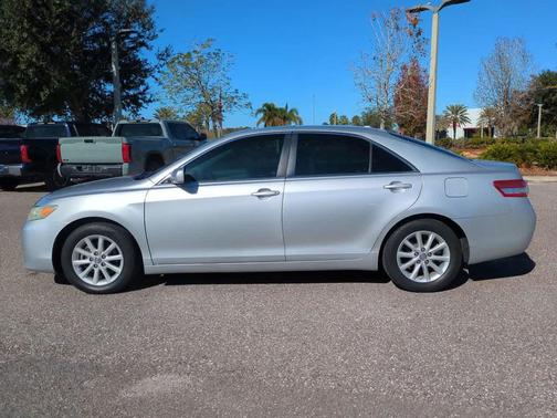2011 Toyota Camry XLE