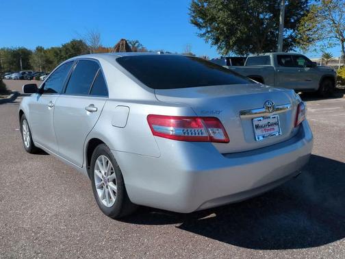 2011 Toyota Camry XLE