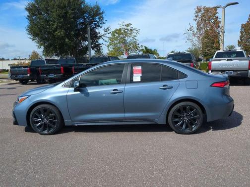 2026 Toyota Corolla Hybrid SE