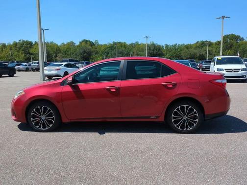 2015 Toyota Corolla S Plus