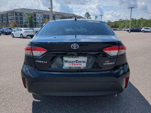 2025 Toyota Corolla Hybrid LE