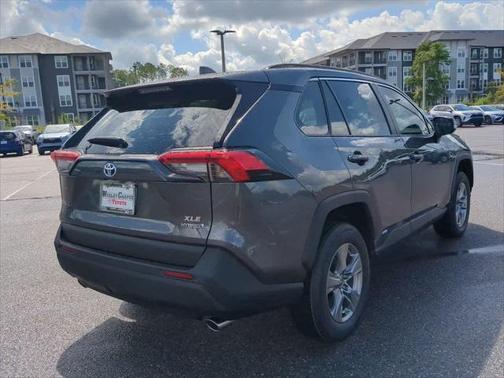 2025 Toyota RAV4 Hybrid XLE