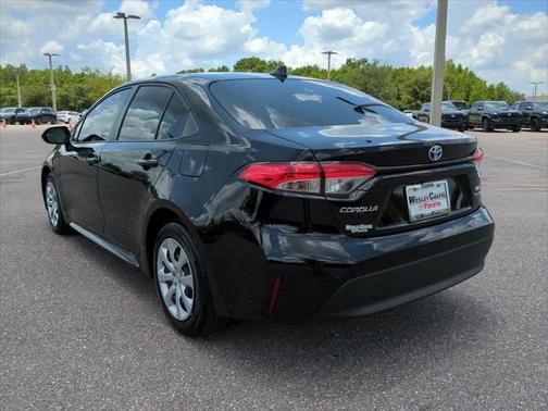 2025 Toyota Corolla Hybrid LE