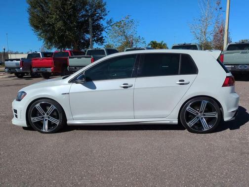 2016 Volkswagen Golf R 4-Door w/DCC & Navigation