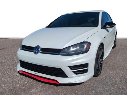2016 Volkswagen Golf R 4-Door w/DCC & Navigation