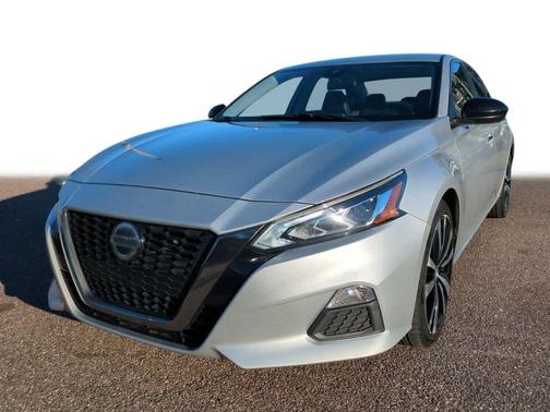 2021 Nissan Altima SR FWD