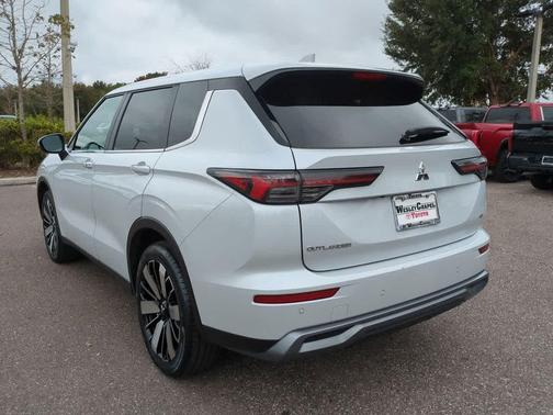 2025 Mitsubishi Outlander SE 2.5 2WD