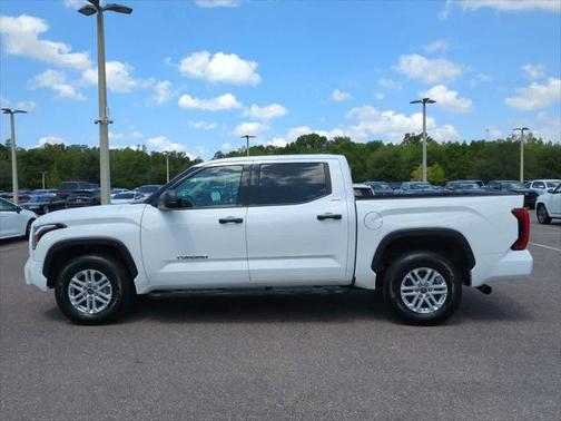 2022 Toyota Tundra SR5