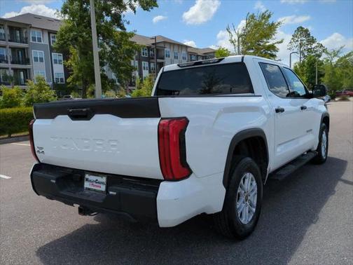 2022 Toyota Tundra SR5
