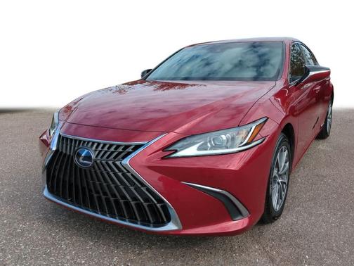 2022 Lexus ES 300h Base