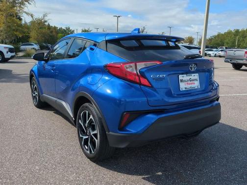 2019 Toyota C-HR XLE