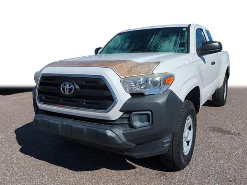 2017 Toyota Tacoma SR