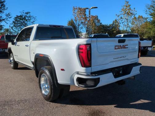 2024 GMC Sierra 3500 Denali