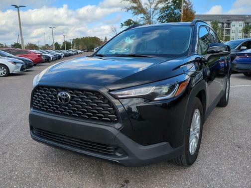 2023 Toyota Corolla Cross LE
