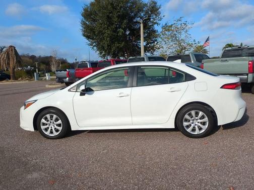 2023 Toyota Corolla Hybrid XLE