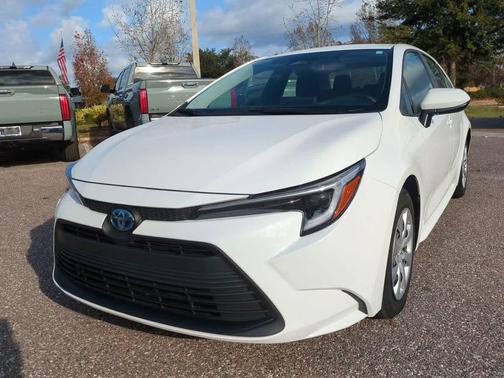 2023 Toyota Corolla Hybrid XLE