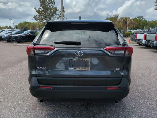 2025 Toyota RAV4 Hybrid LE