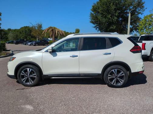 2017 Nissan Rogue SL