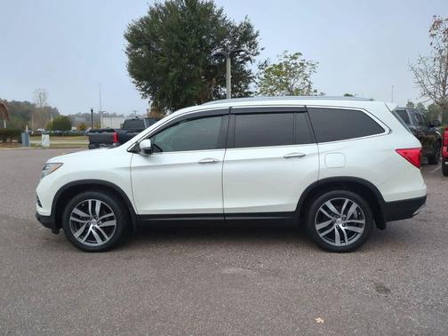 2017 Honda Pilot Elite