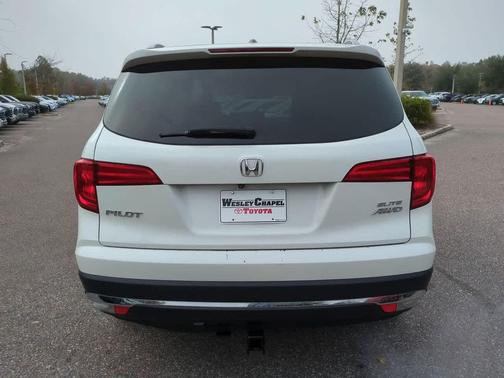2017 Honda Pilot Elite