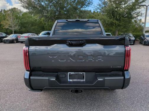 2026 Toyota Tundra Hybrid Platinum