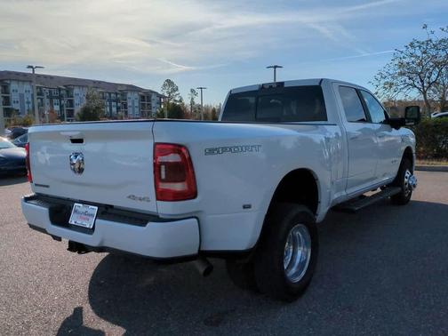 2024 RAM 3500 Big Horn Crew Cab 4x4 8' Box