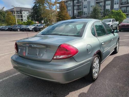 2007 Ford Taurus SE
