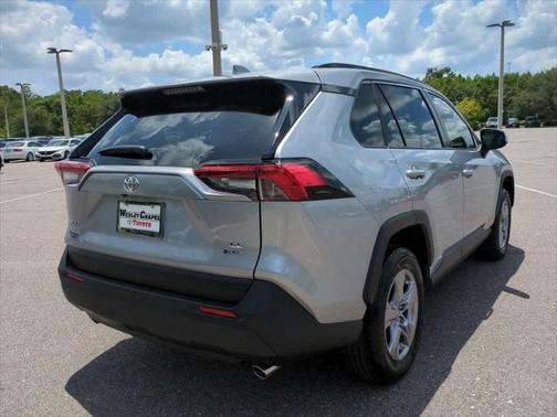 2025 Toyota RAV4 Hybrid LE