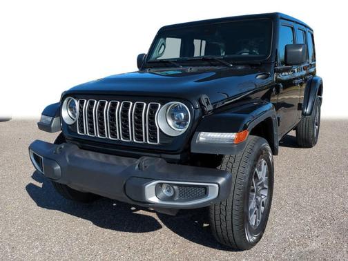 2025 Jeep Wrangler 4-Door Sahara 4x4