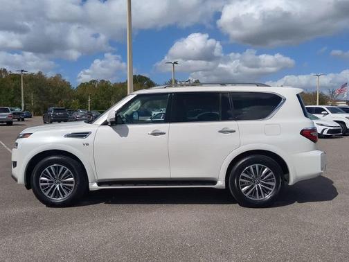 2022 Nissan Armada SL 2WD