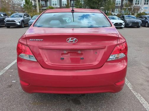 2014 Hyundai Accent GLS