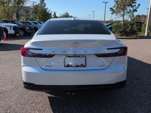 Wind Chill Pearl 2026 Toyota Camry XLE