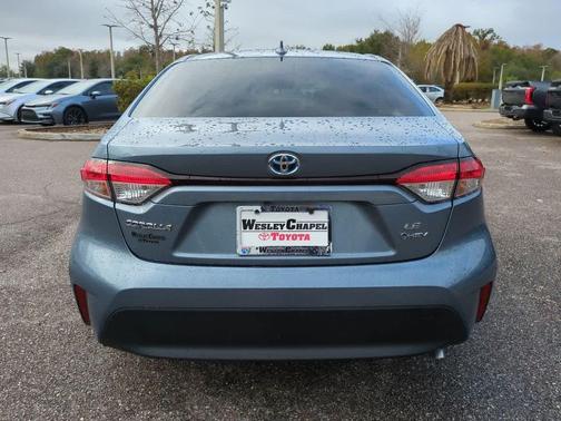 2025 Toyota Corolla Hybrid LE