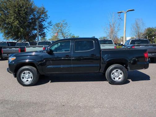 2018 Toyota Tacoma SR