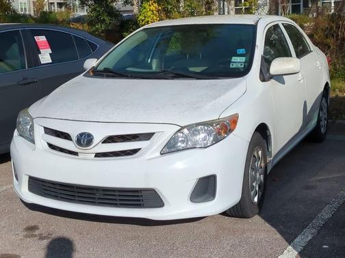 2013 Toyota Corolla LE