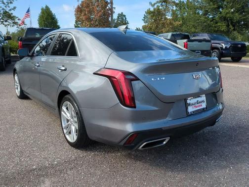 2022 Cadillac CT4 Luxury