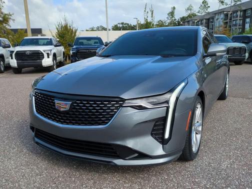 2022 Cadillac CT4 Luxury